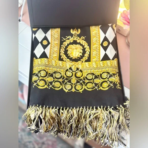 Versace Silk Scarf w Box - Picture 7 of 8